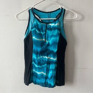 ZeroXposur Women's Aqua and Black Swim Tank Top